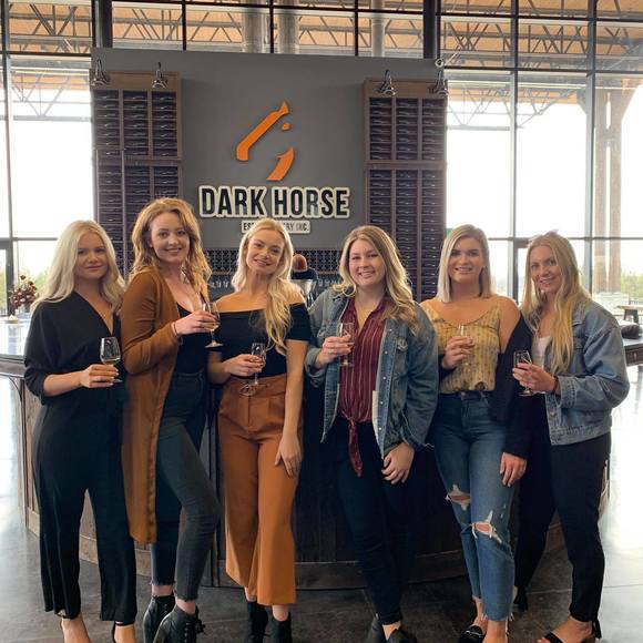 Meet your Posher, Michelle - Picture 1 of 1